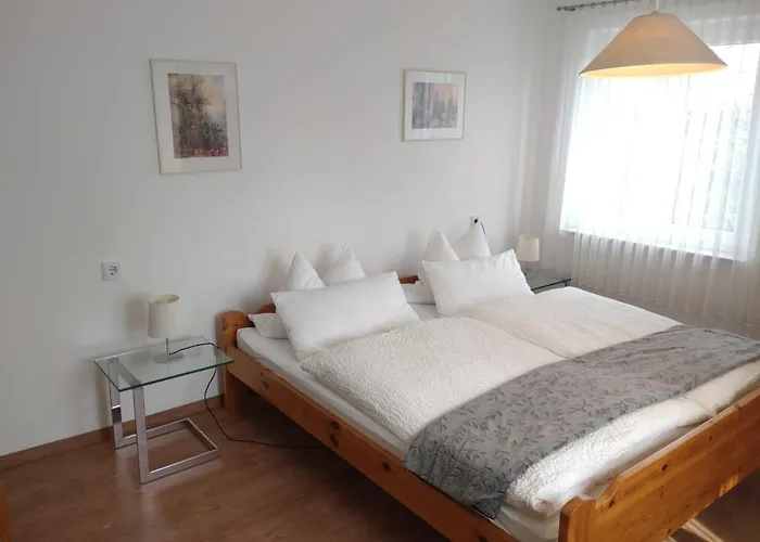 Michaela Bucher Erdgeschoss شقة